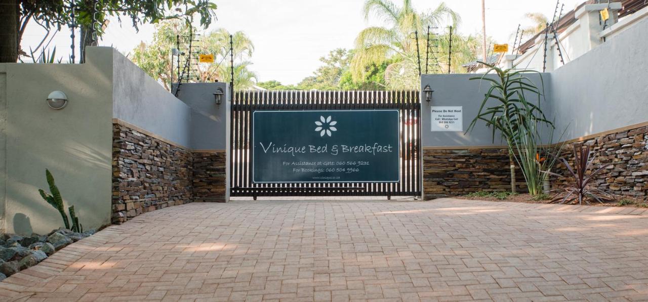 Vinique Guesthouse Mbombela Exterior foto